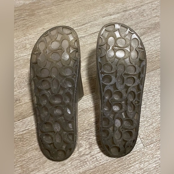 COACH CLEAR/SILVER GLITTER JELLY SLIDES - Picture 5 of 7